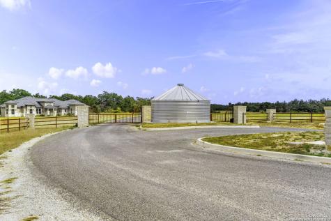 701 Windmill Ridge Drive Blanco TX 78606