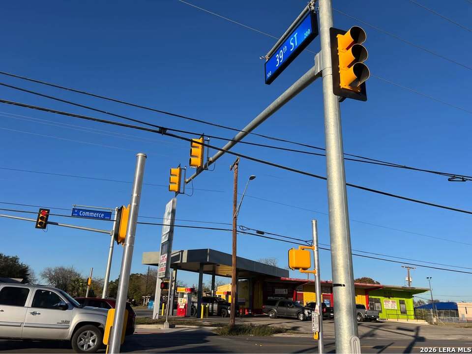 6058 Commerce San Antonio TX 78237