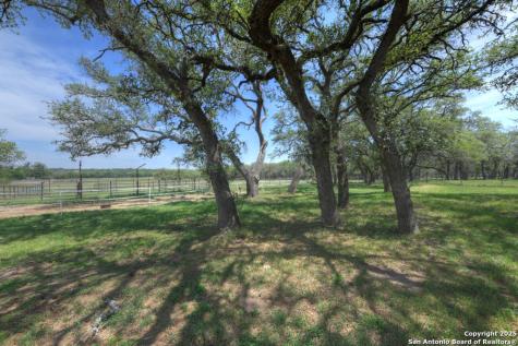 510 Patten Drive Johnson City TX 78636