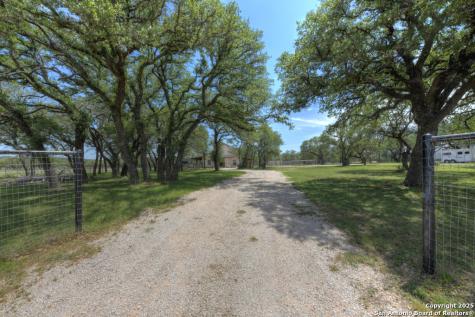 510 Patten Drive Johnson City TX 78636