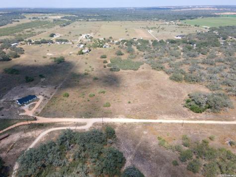Tbd Tract 6 Pr Two A Lane Poteet TX 78065