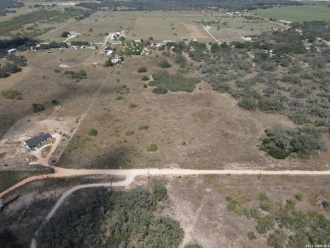 Tbd Tract 6 Pr Two A Lane Poteet TX 78065