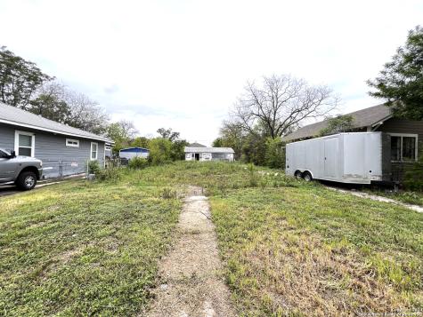 411 Rigsby Avenue San Antonio TX 78210