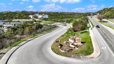 602 Winding Ravine San Antonio TX 78258