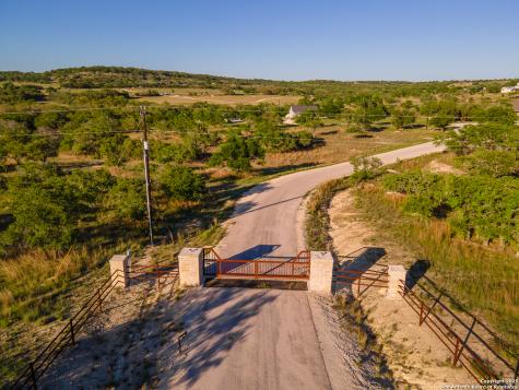 Lot 31 Shady Hollow Blanco TX 78606