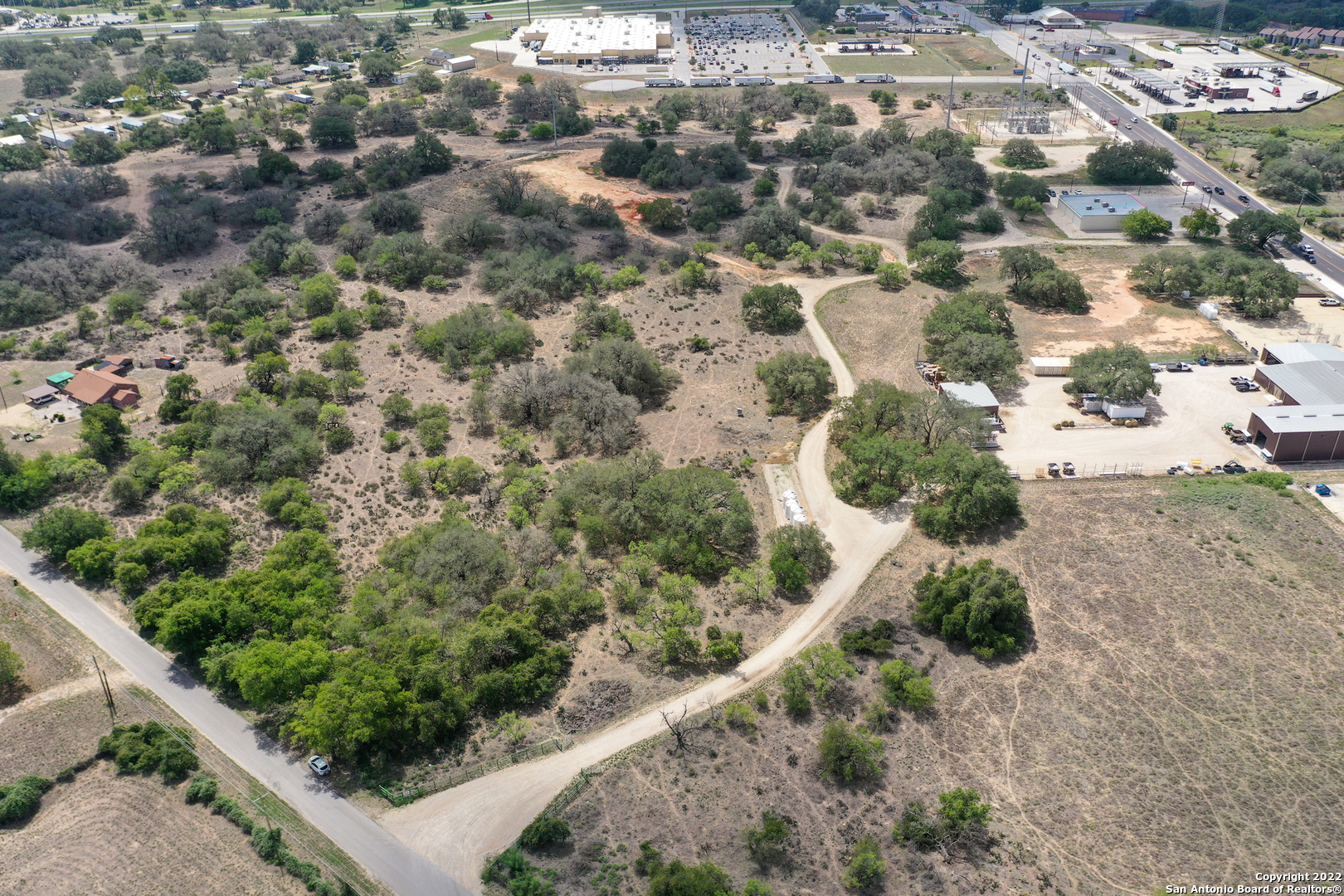 00 Rossville Road Devine TX 78016