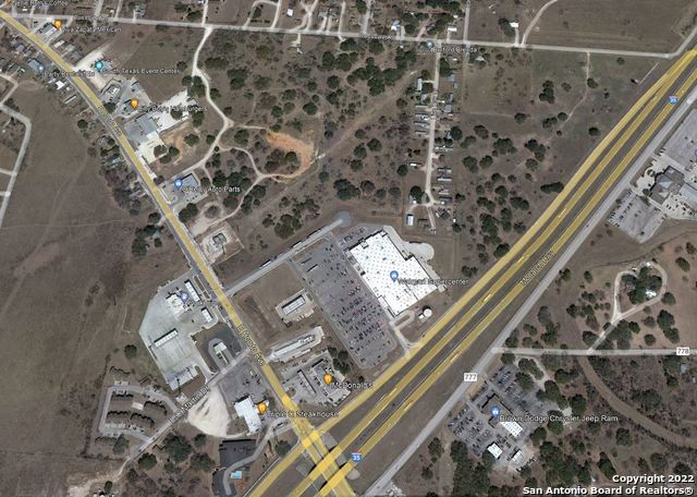 00 Rossville Road Devine TX 78016