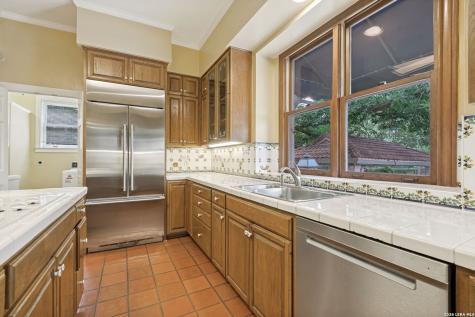 214 Terrell Road Terrell Hills TX 78209