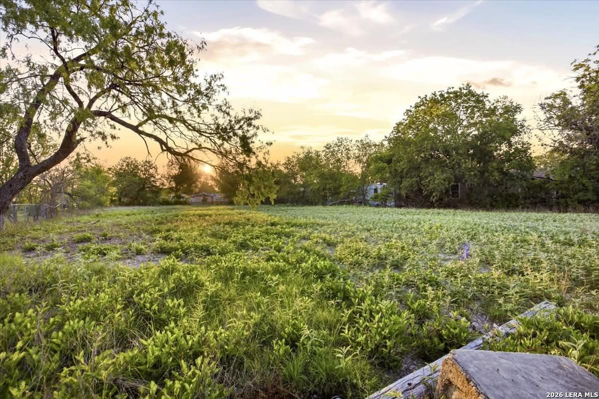1135 SW 35th San Antonio TX 78237