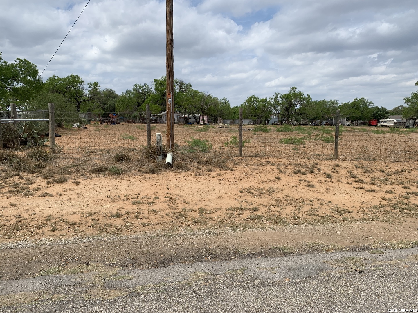 644 Cr 6841 Lytle TX 78058