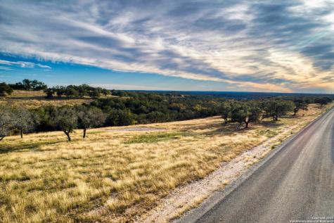 195 Wells Springs Drive Kerrville TX 78028