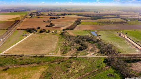 11026 County Road 584 Lacoste TX 78039