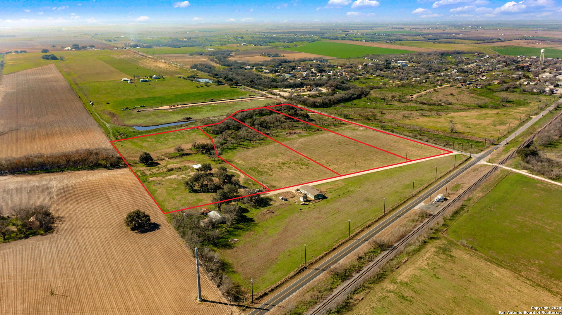 11026 County Road 584 Lacoste TX 78039