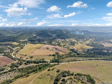 228 Rocky Creek Road Medina TX 78055