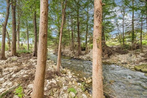 228 Rocky Creek Road Medina TX 78055