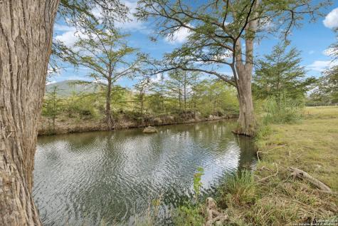 228 Rocky Creek Road Medina TX 78055