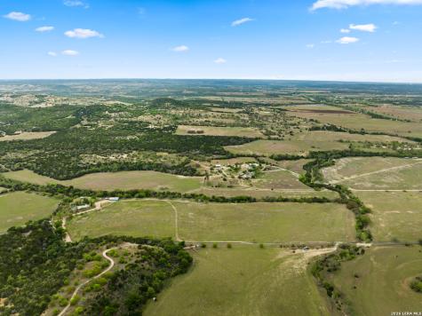 00 Hermann Sons Road Comfort TX 78013