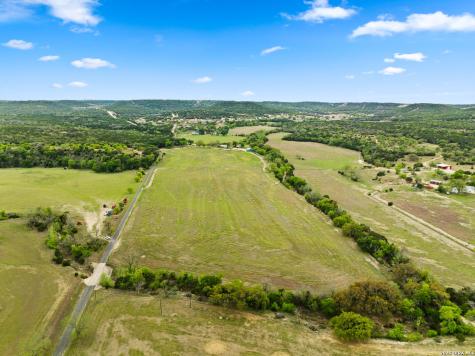 00 Hermann Sons Road Comfort TX 78013