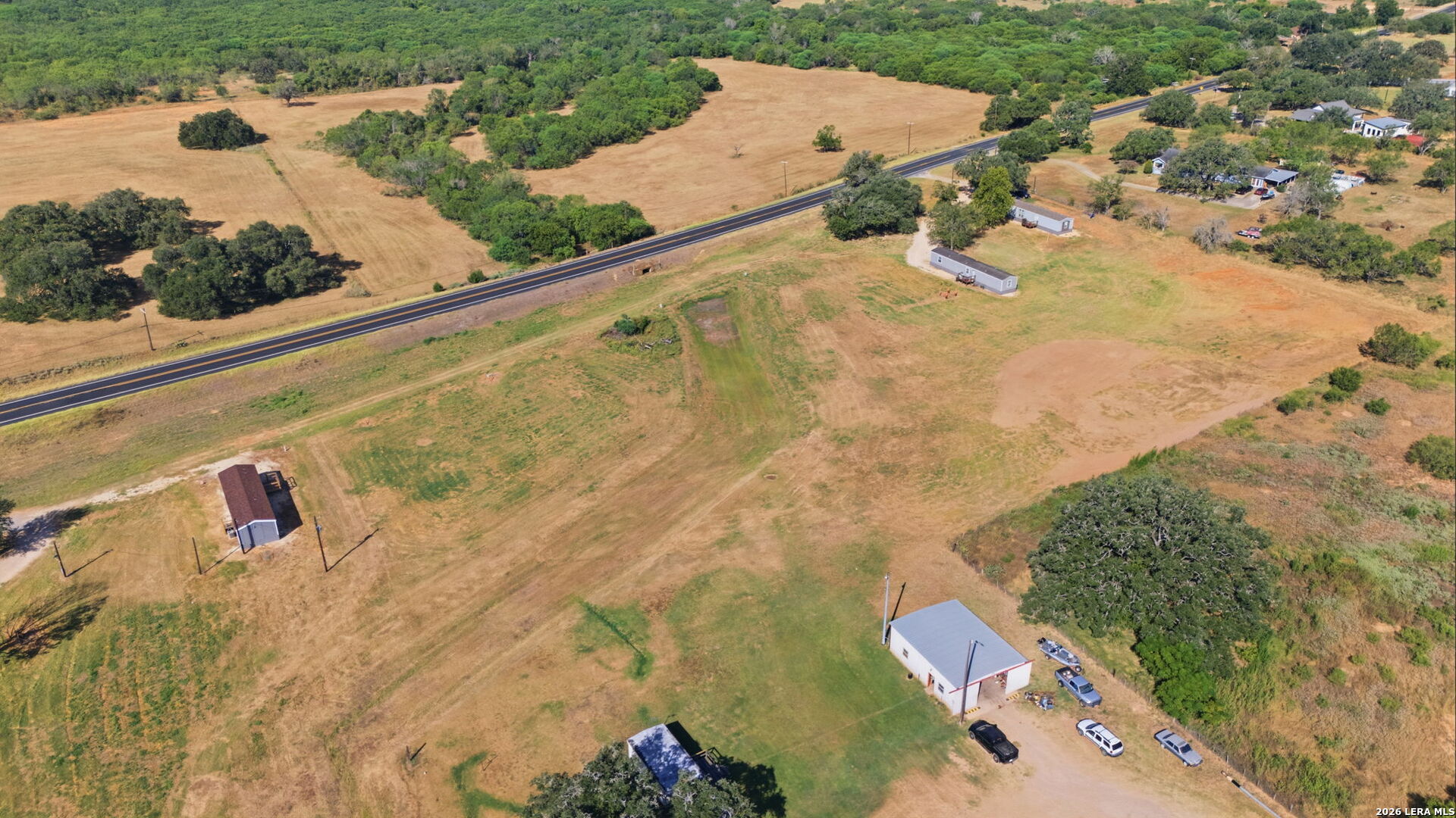 283 Bus Loop 181 South Floresville TX 78114
