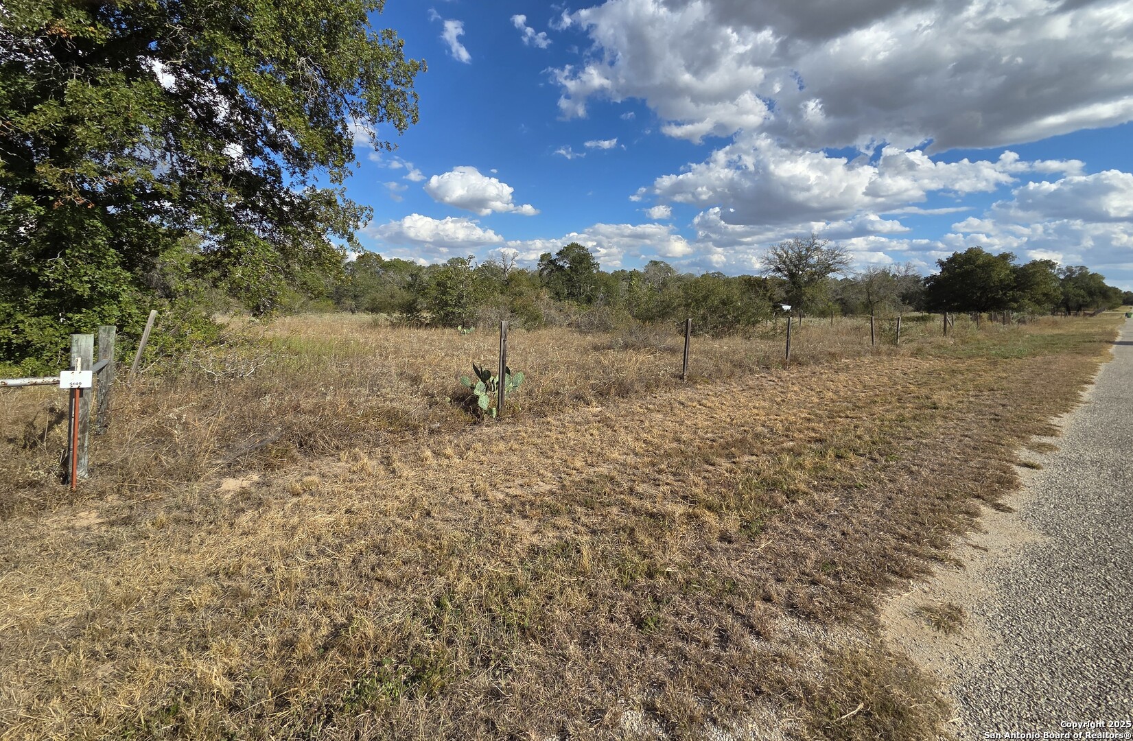 1830 Clear Lake Poteet TX 78065