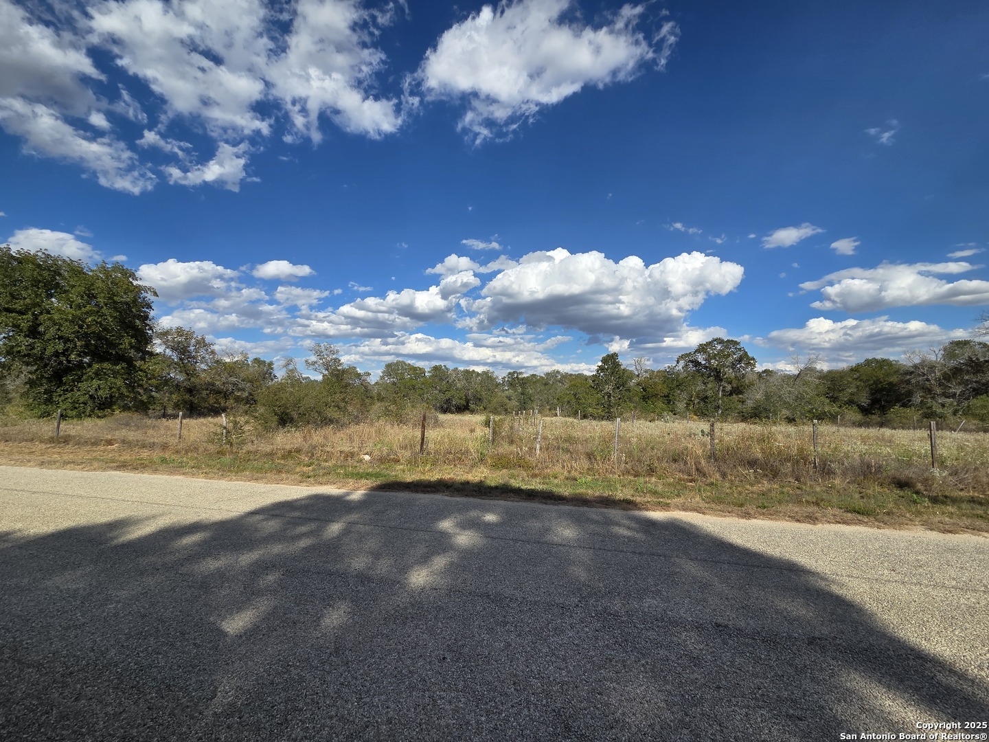 1830 Clear Lake Poteet TX 78065