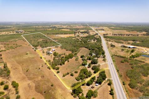 18156 S State Highway 123 Seguin TX 78155