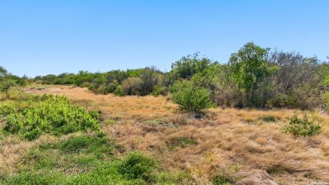 344 Private Road 5000 Uvalde TX 78801