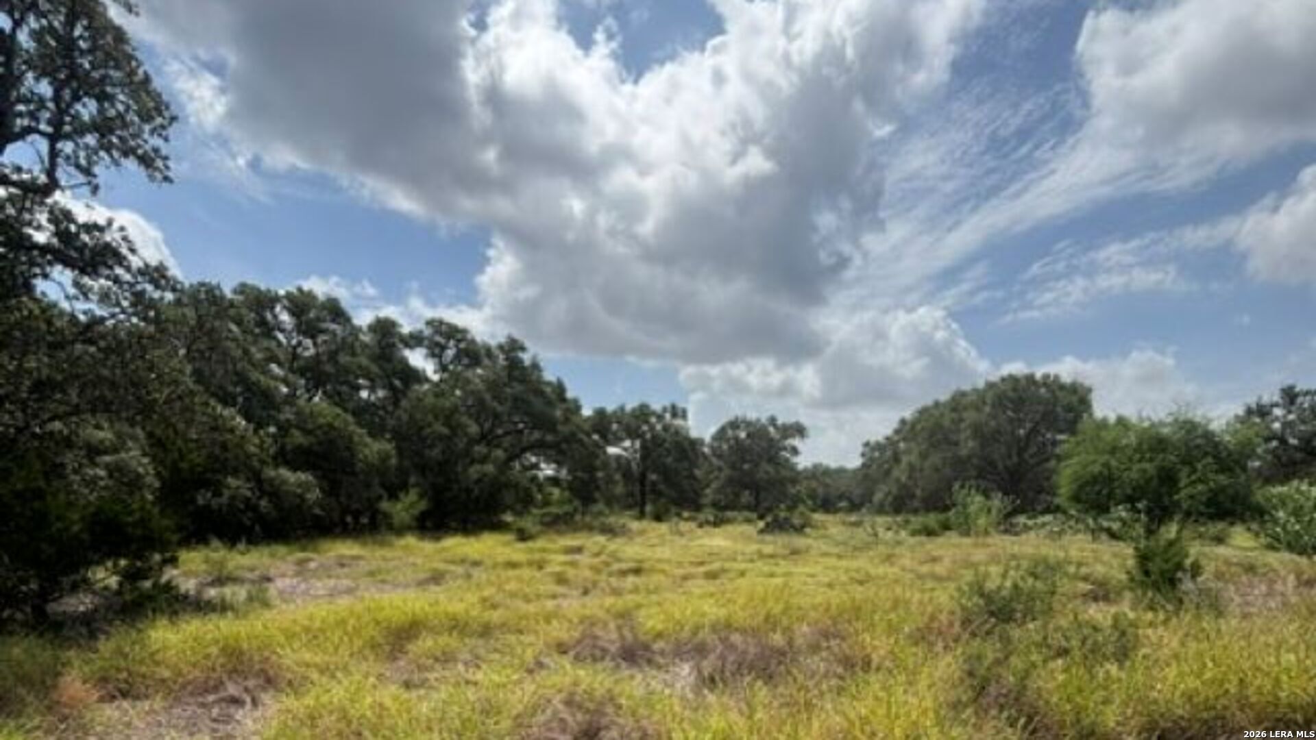 Lot 44 Pr 2535 Mico TX 78056