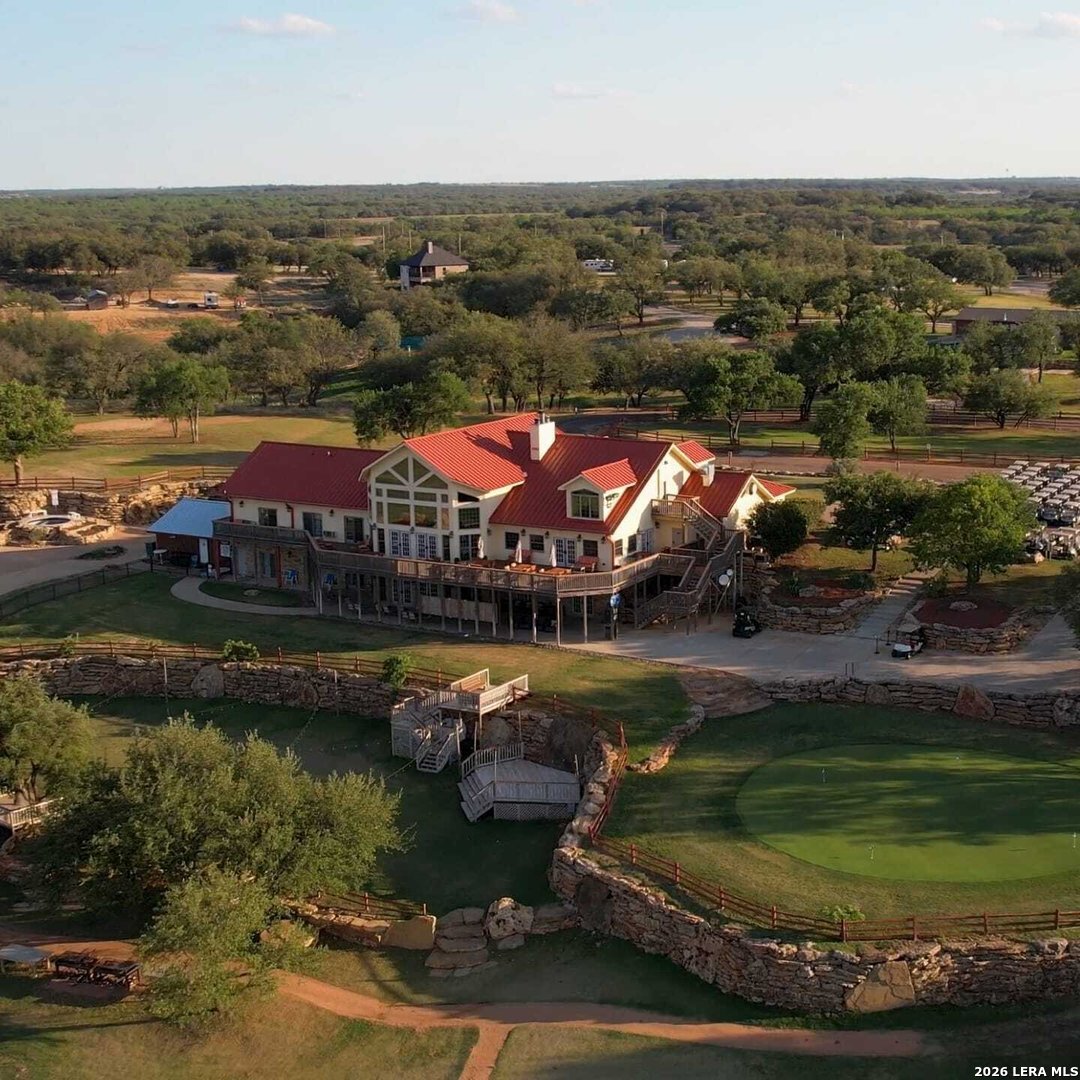 887 Helsman Drive Brownwood TX 76801