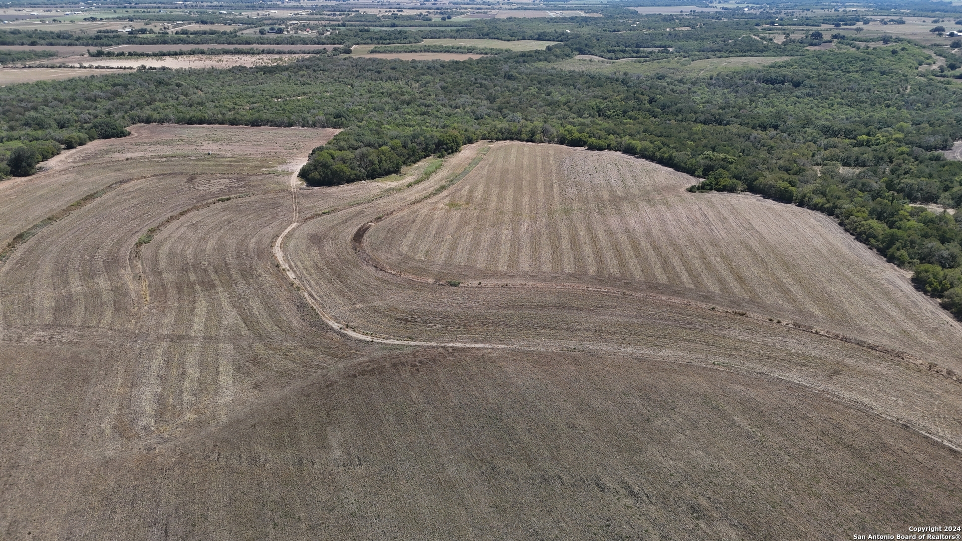 16568 New Berlin Road St Hedwig TX 78152