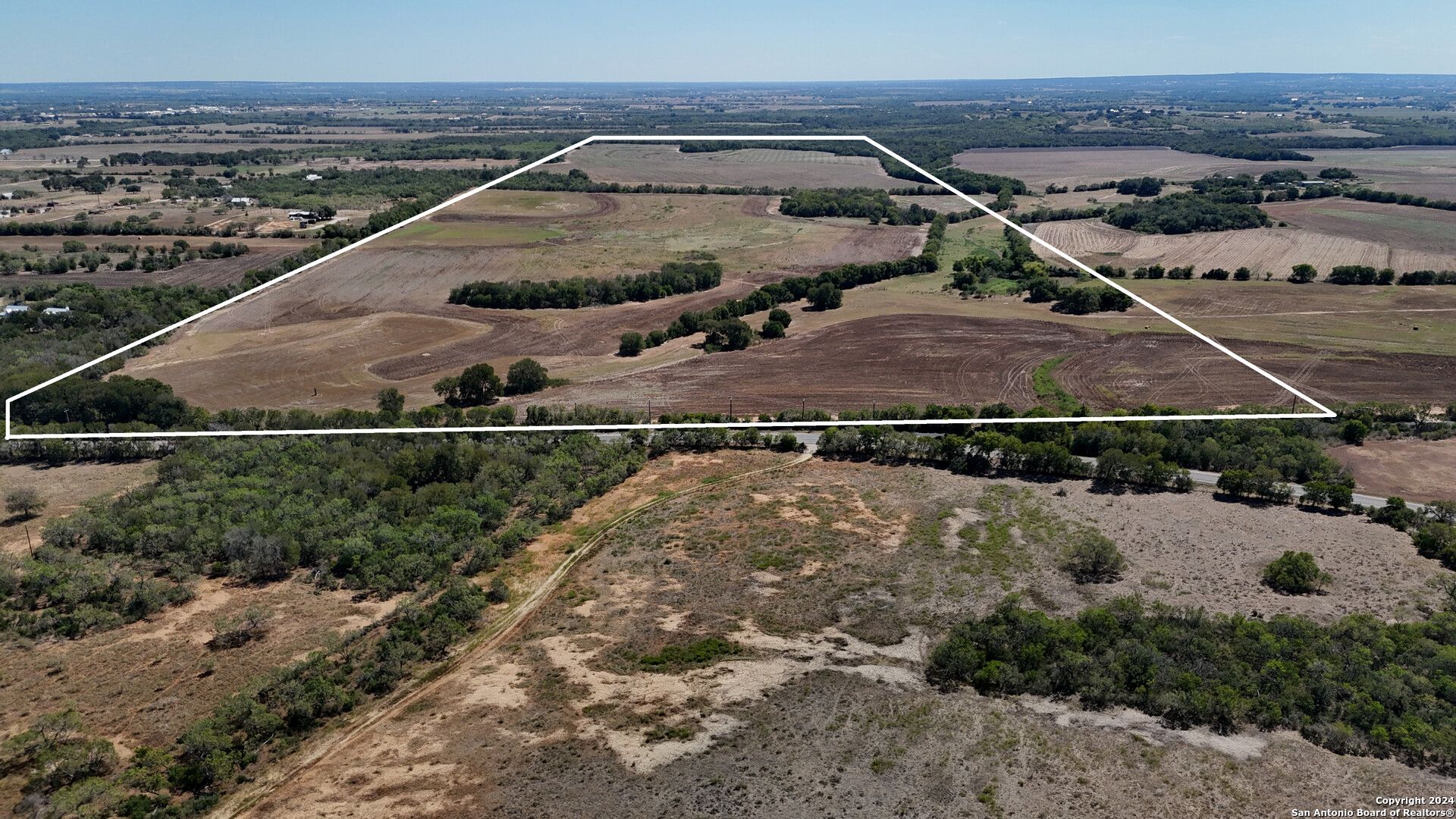 16568 New Berlin Road St Hedwig TX 78152