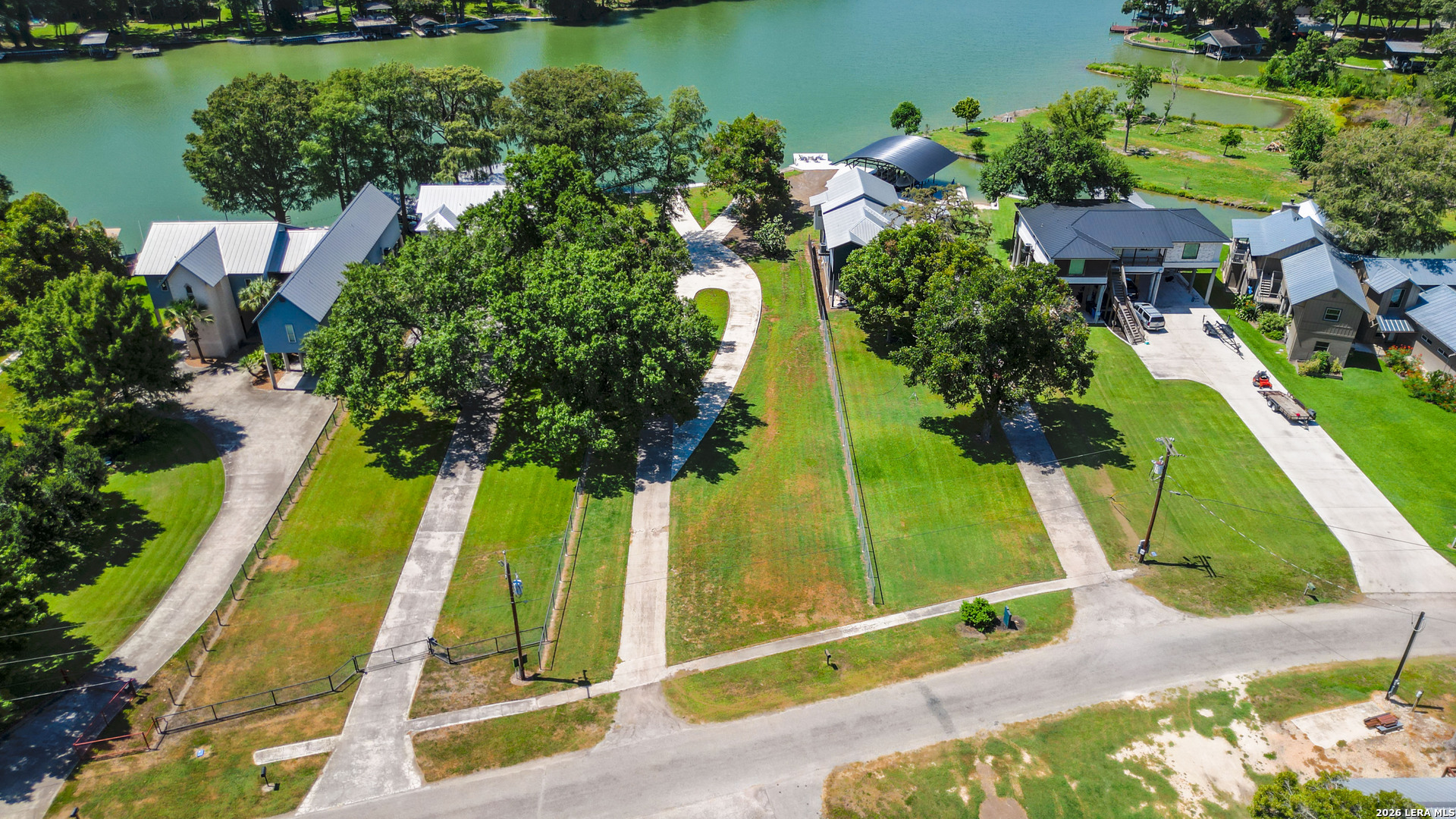 152 Lakeside Seguin TX 78155