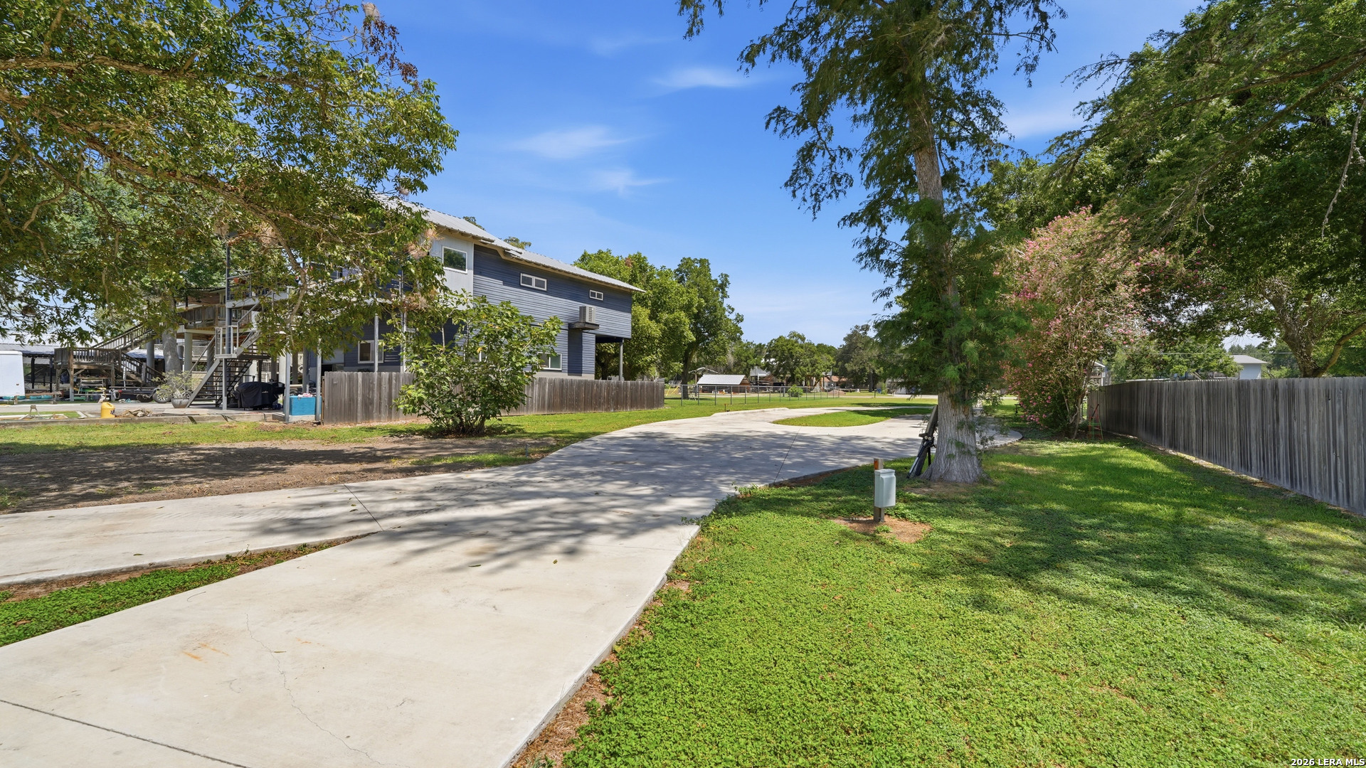 152 Lakeside Seguin TX 78155