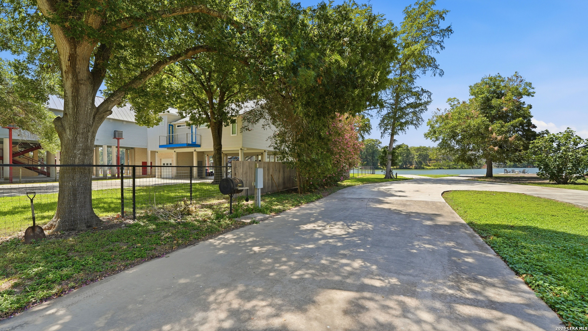 152 Lakeside Seguin TX 78155