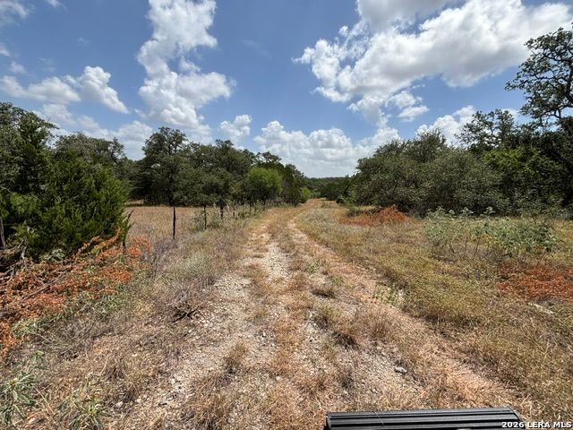 Lot 37 Pr 2532 Mico TX 78056
