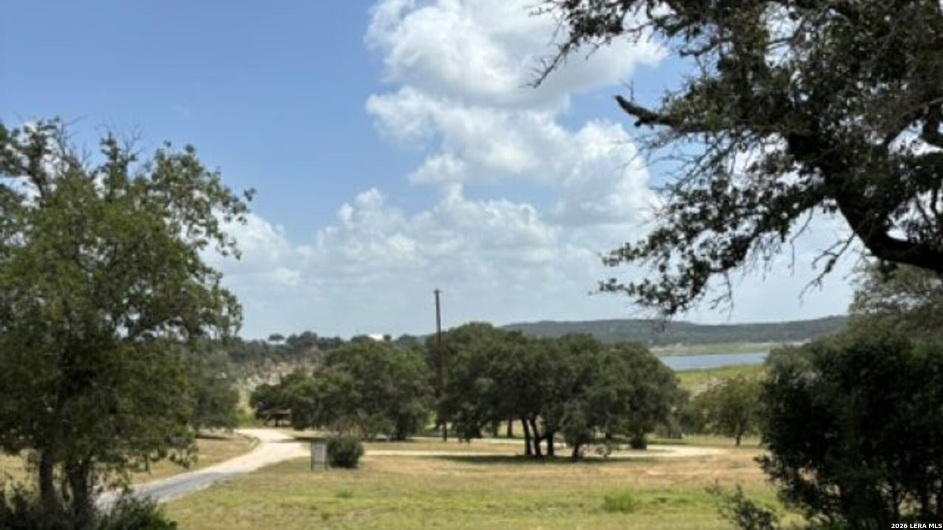 Lot 37 Pr 2532 Mico TX 78056