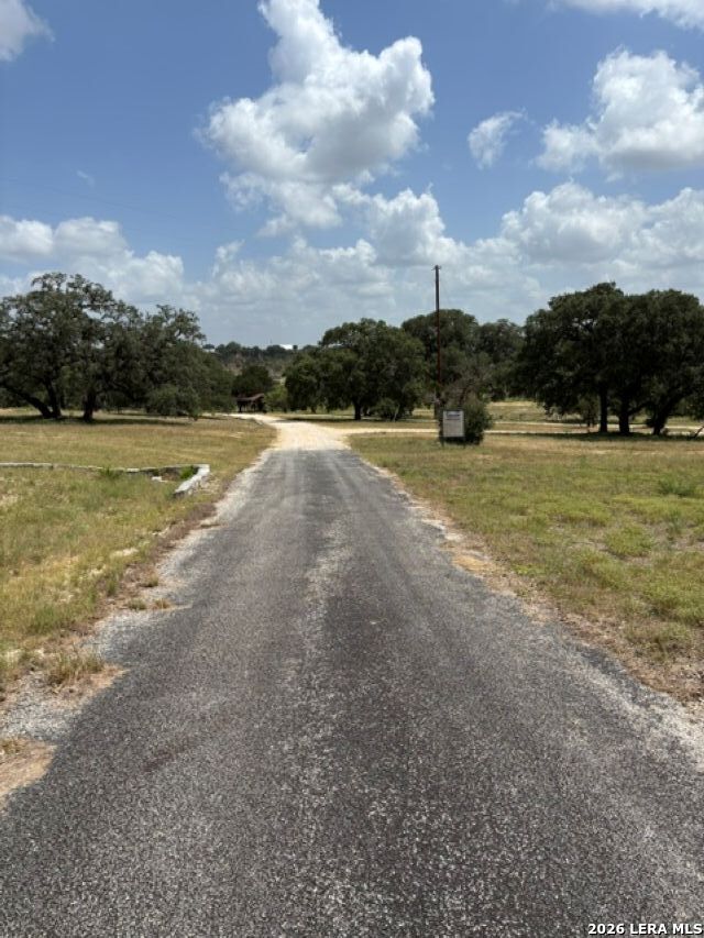 Lot 37 Pr 2532 Mico TX 78056