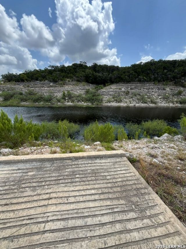 Lot 37 Pr 2532 Mico TX 78056
