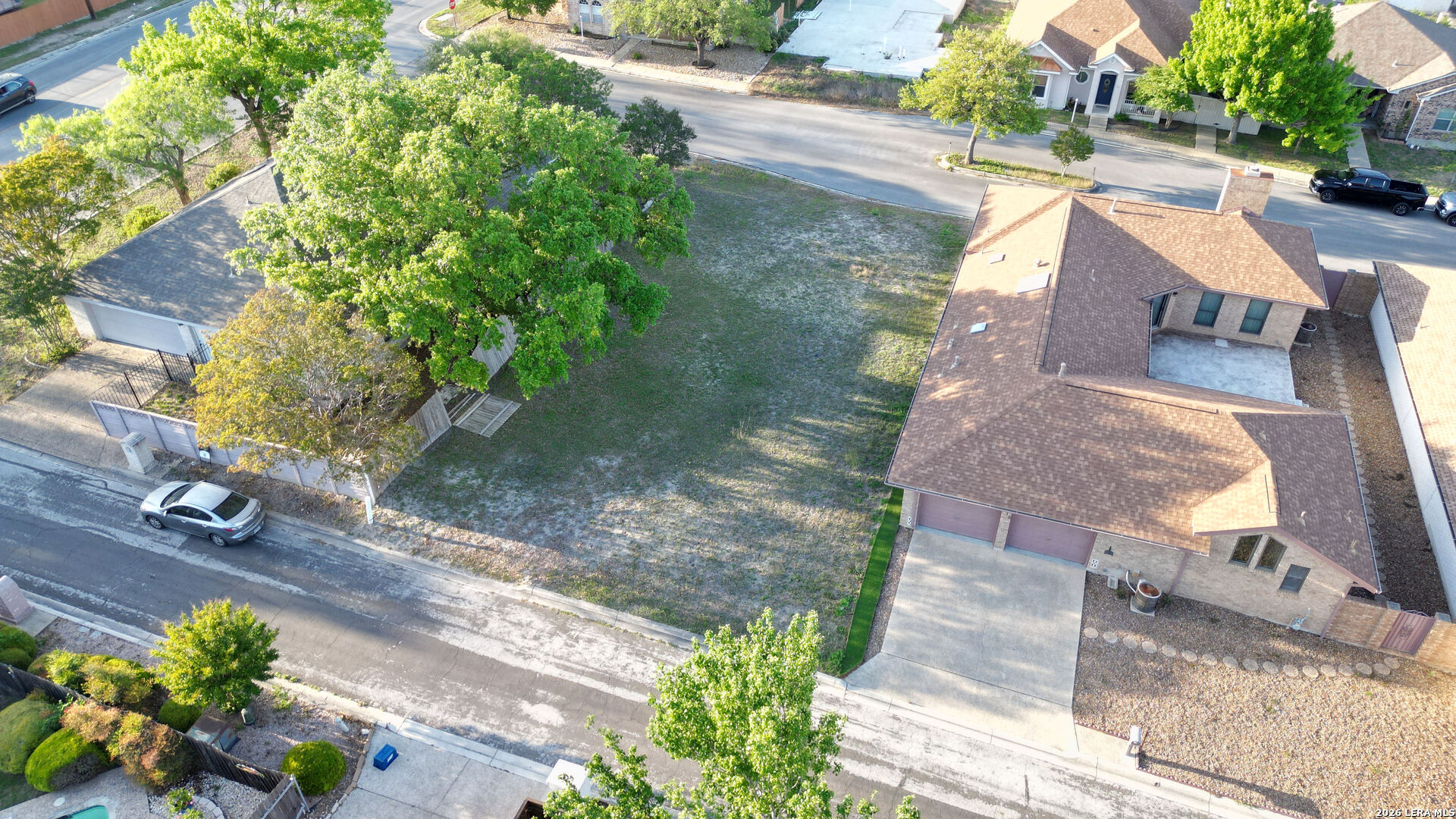 5906 Brook Falls Windcrest TX 78239