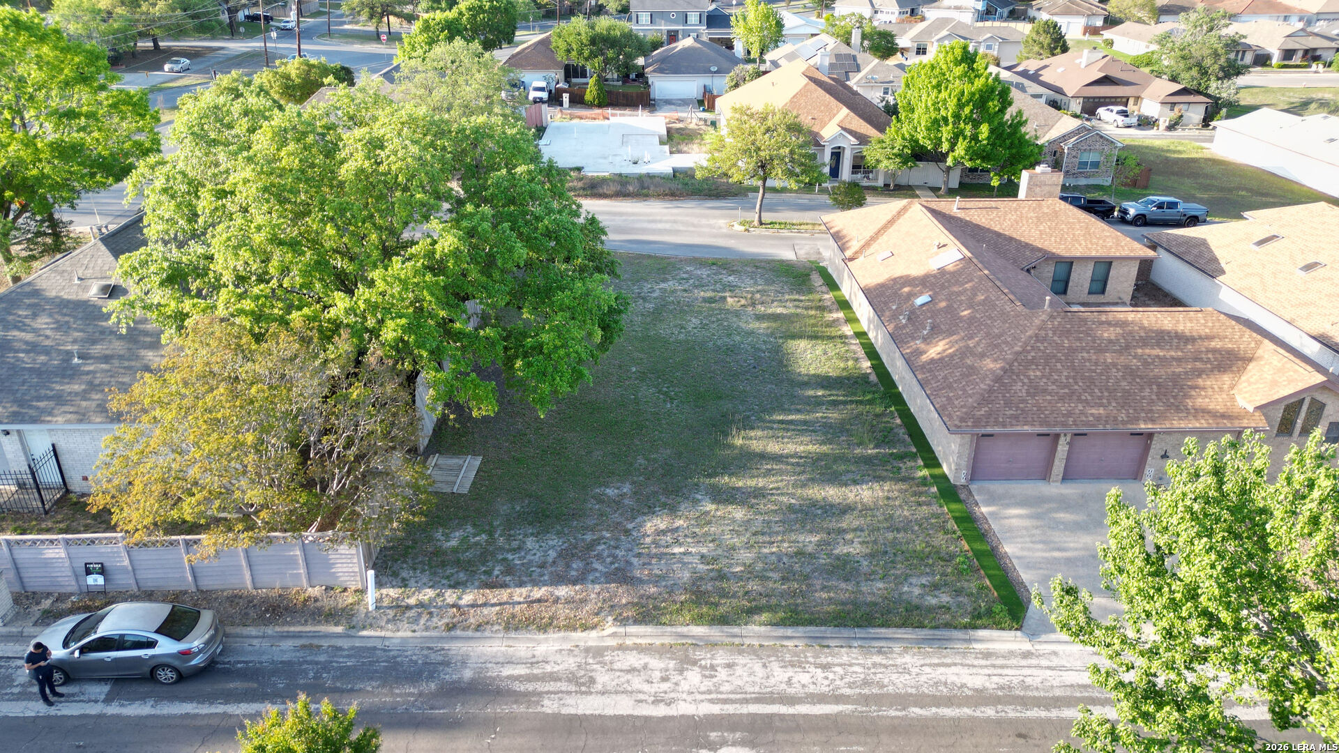 5906 Brook Falls Windcrest TX 78239