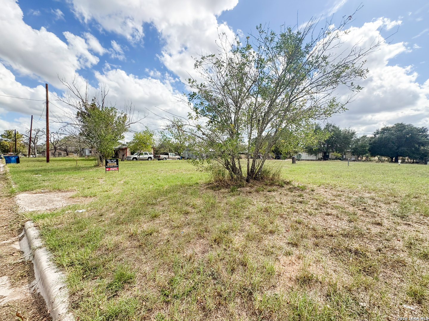 000 Trade Street Pleasanton TX 78064
