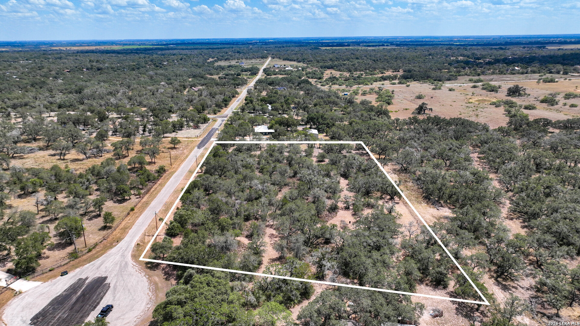 20 Clear Lake Loop Poteet TX 78065
