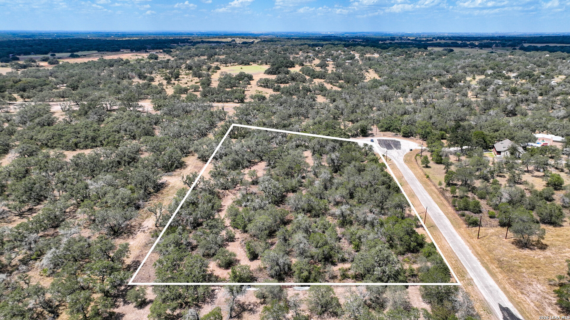 20 Clear Lake Loop Poteet TX 78065