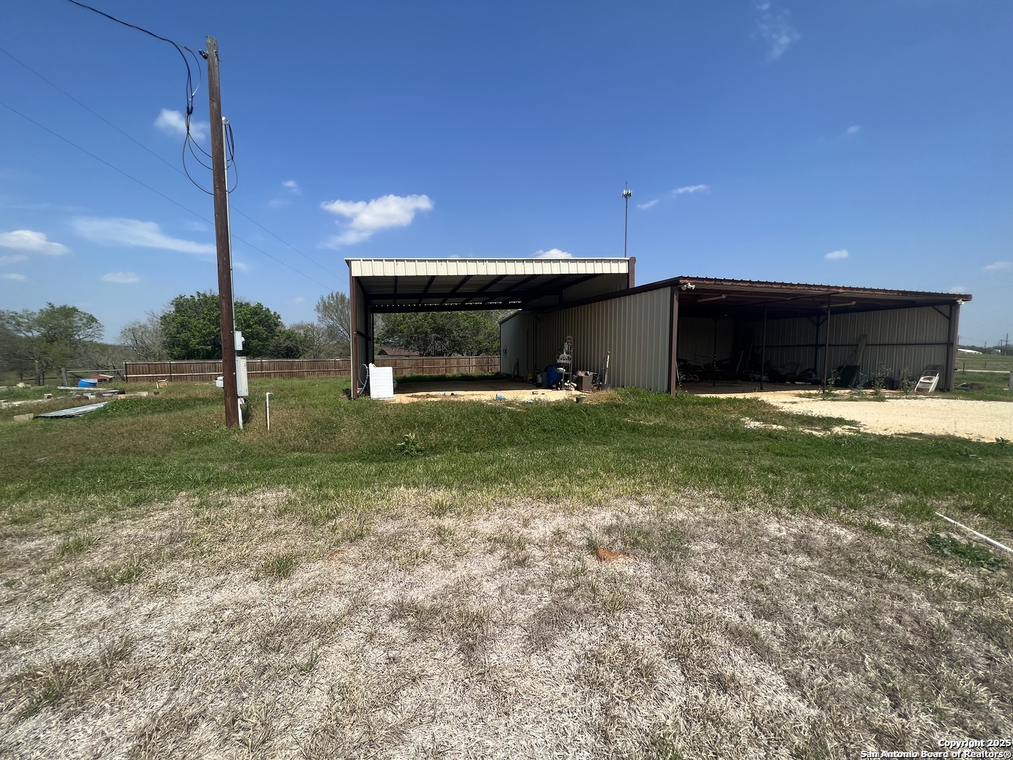 6144 Fm 1682 Leesville TX 78122