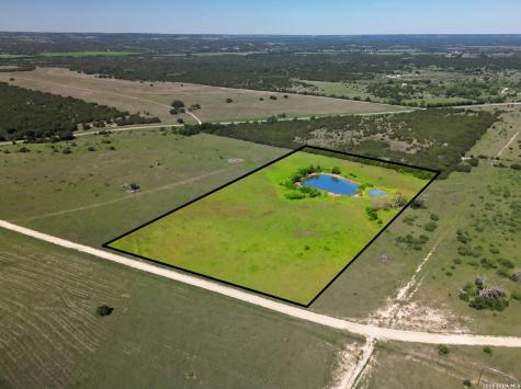 405 County Road 96 Purmela TX 76566