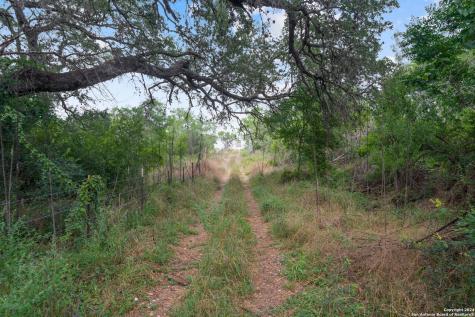 0000 New Sulphur Springs San Antonio TX 78263