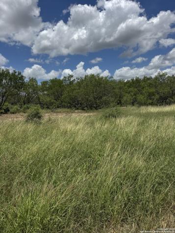 04 Windmill Ranchettes Cr 329 Jourdanton TX 78026