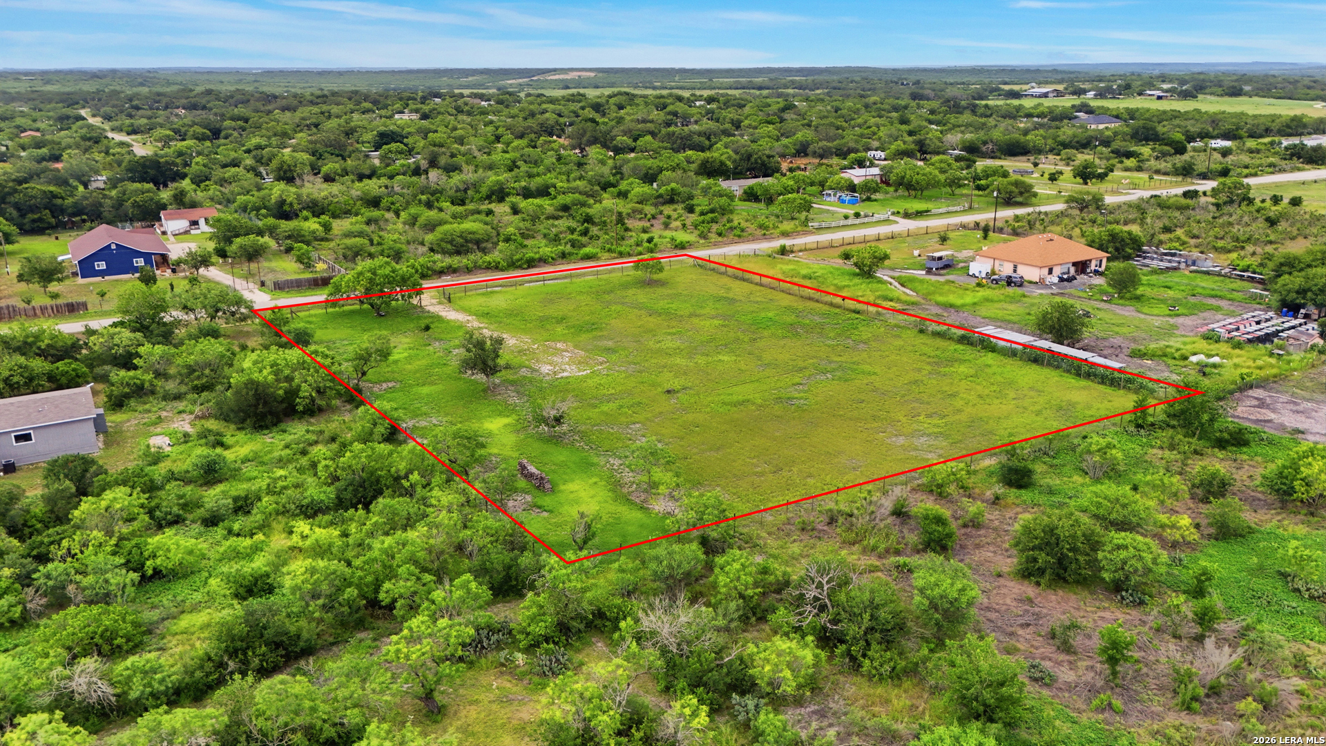 4647 County Road Hondo TX 78861