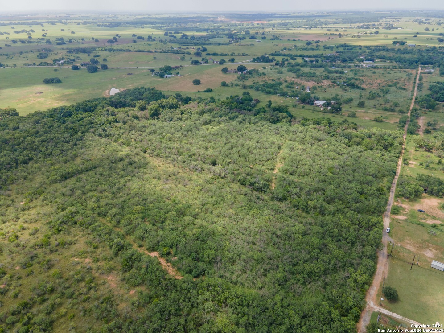 452 Ramos Lane Floresville TX 78114