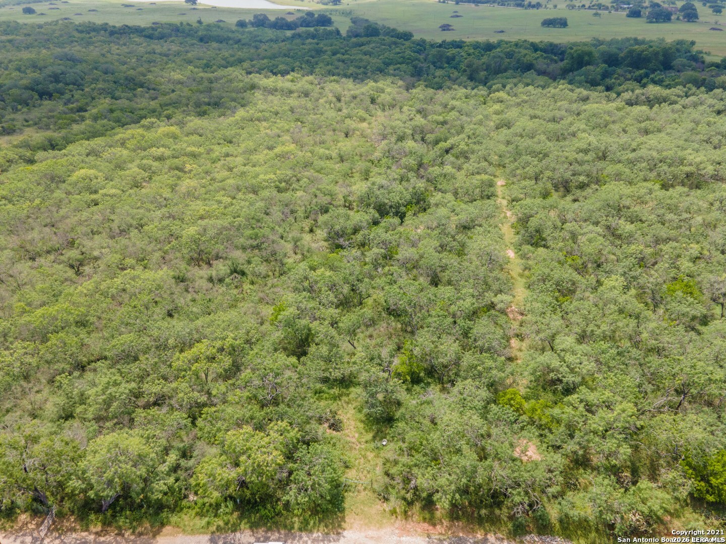 452 Ramos Lane Floresville TX 78114